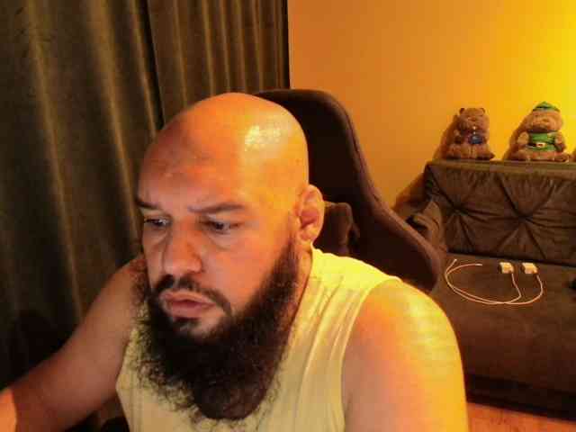 GuesssWho24