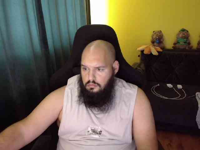 GuesssWho24