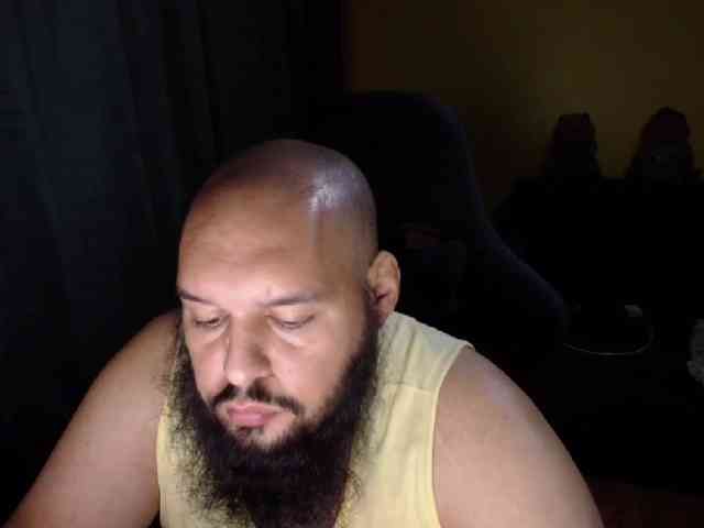 GuesssWho24