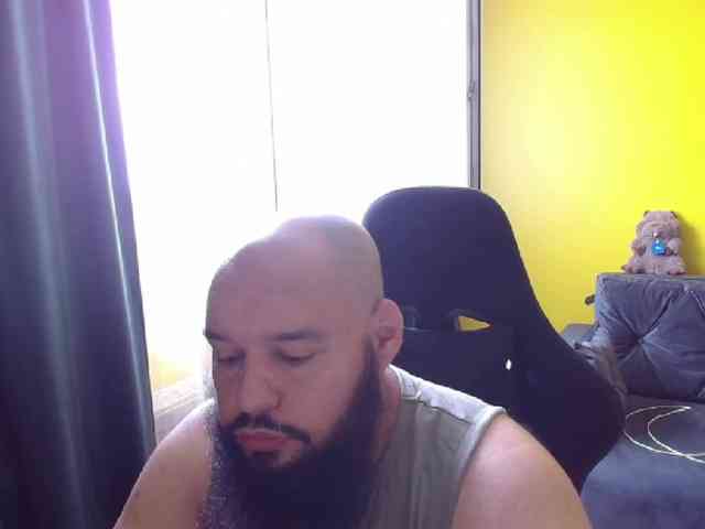 guessswho24