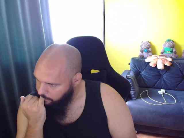 guessswho24 guessswho24