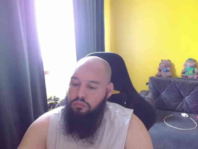 guessswho24