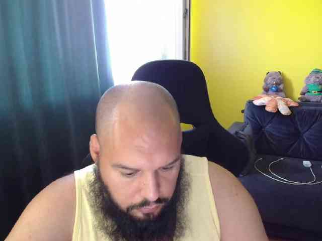 GuesssWho24