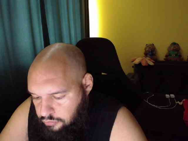 guessswho24
