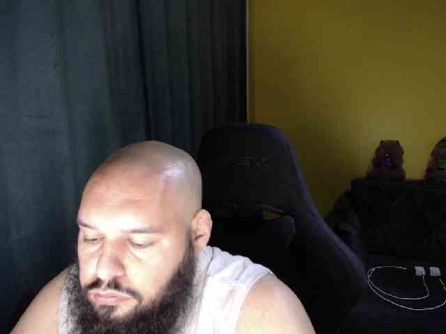 guessswho24