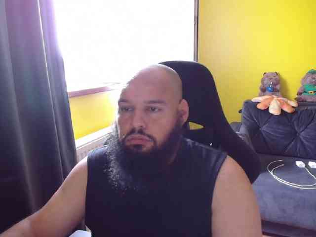 guessswho24