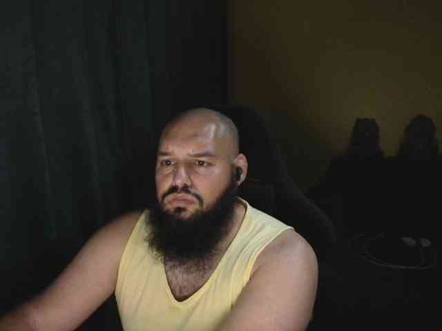 GuesssWho24