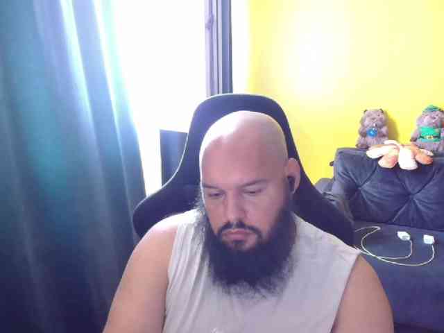 guessswho24