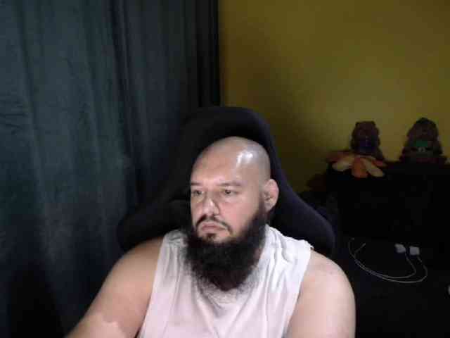 GuesssWho24