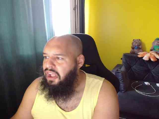 GuesssWho24