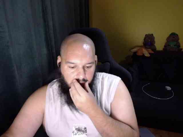 GuesssWho24