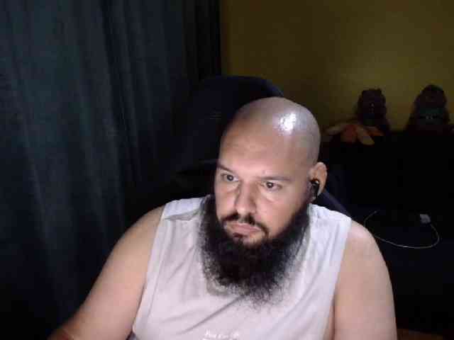 guessswho24