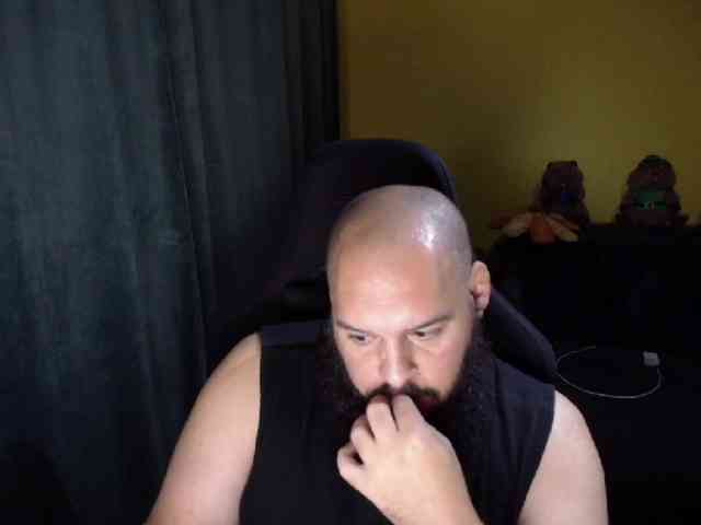 GuesssWho24