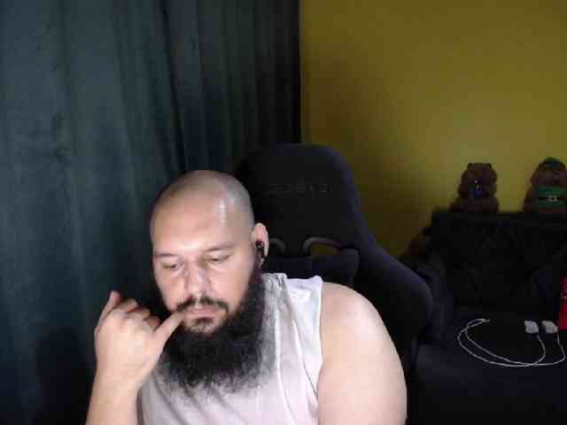 guessswho24