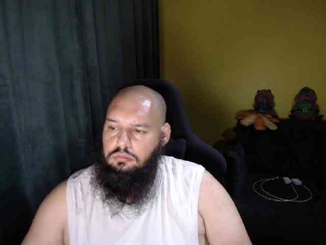 GuesssWho24
