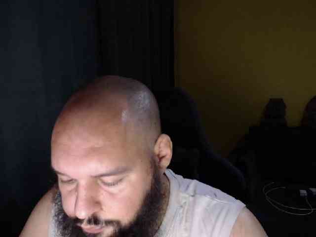 guessswho24
