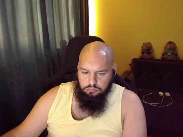 GuesssWho24