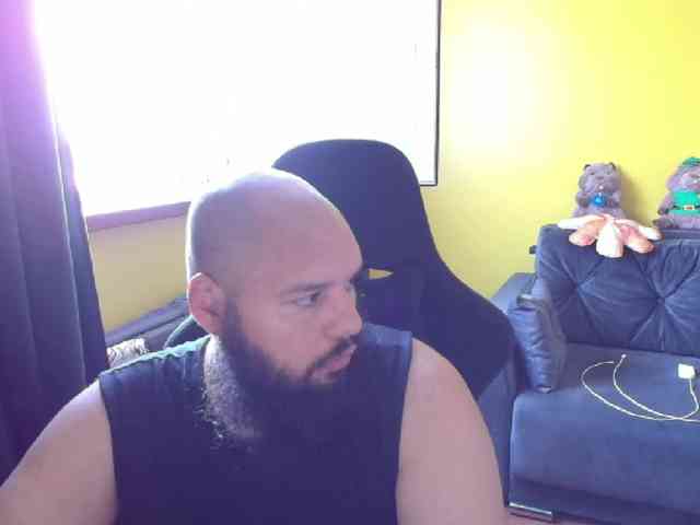 guessswho24