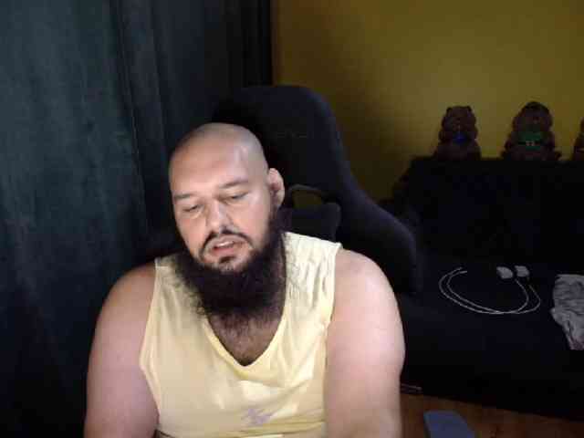 GuesssWho24