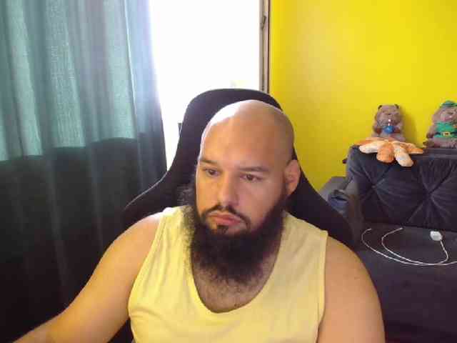 GuesssWho24