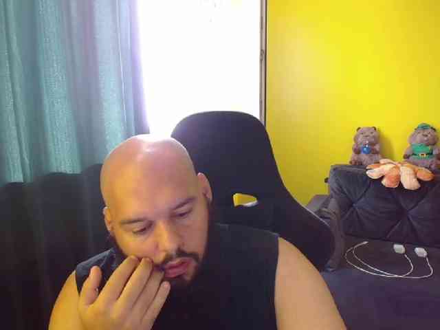 guessswho24 guessswho24
