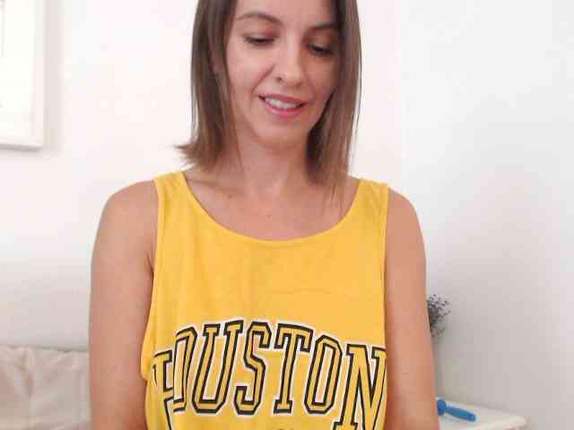 MissJoliSourire webcam