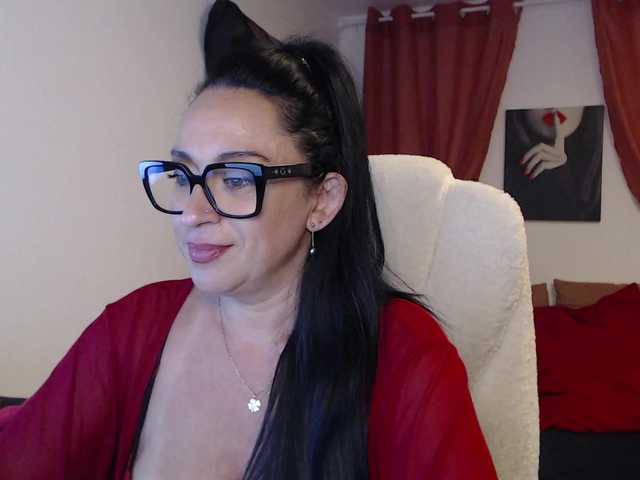 anaiza's BongaCams show and profile