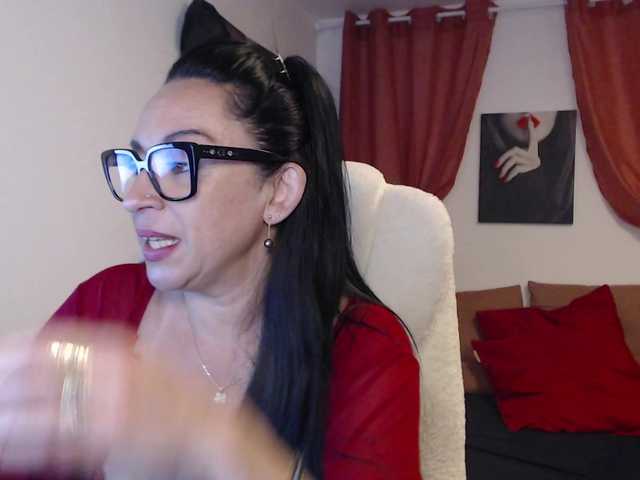 anaiza's BongaCams show and profile