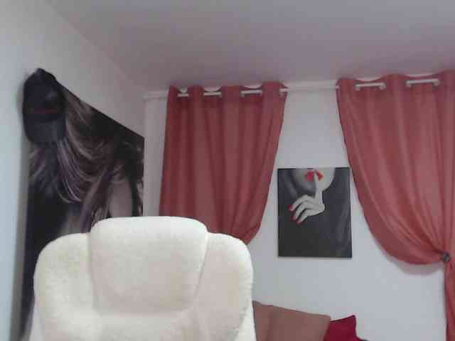 anaiza anaiza