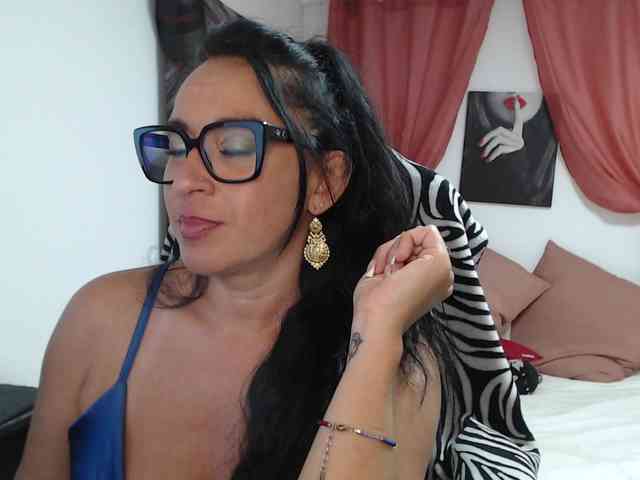 Modèle: Anaiza