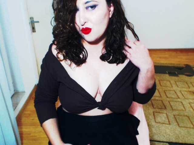 sexycaty1 live cam on BongaCams