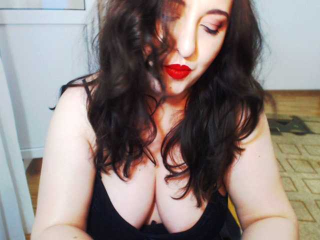 sexycaty1 live cam on BongaCams