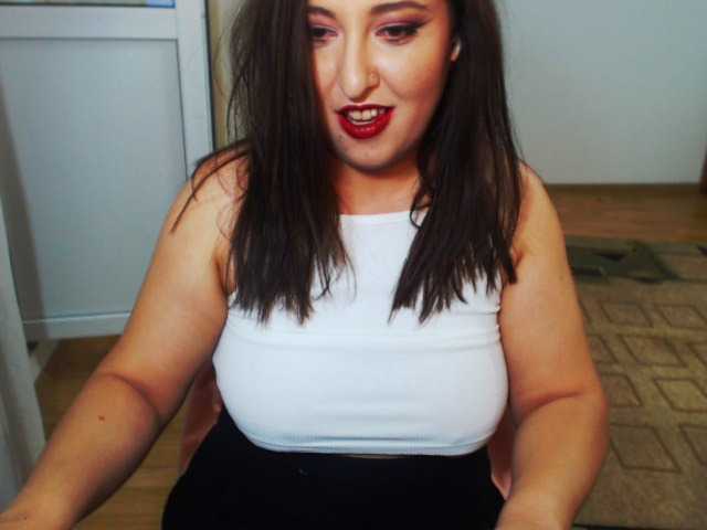 sexycaty1 live cam on BongaCams