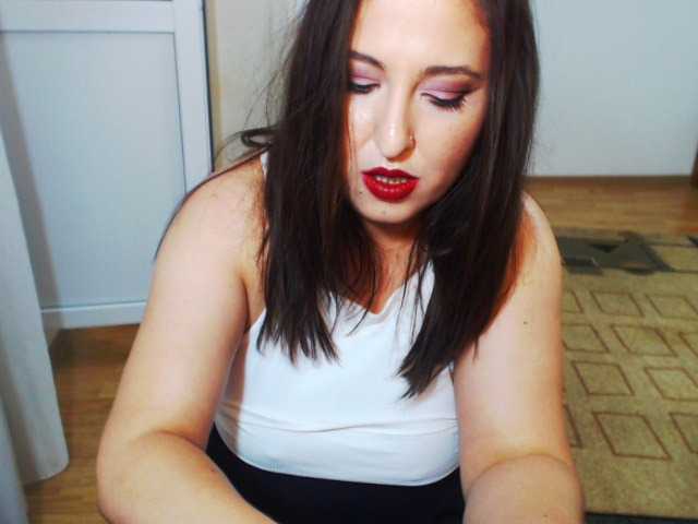 sexycaty1 live cam on BongaCams
