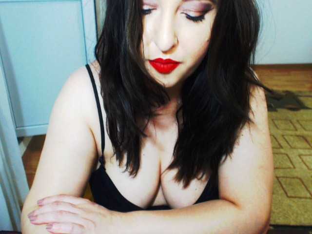 sexycaty1 live cam on BongaCams