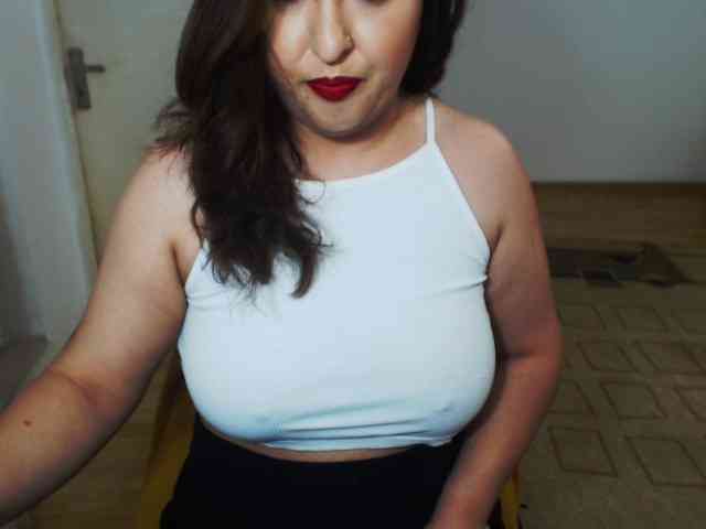 Modèle: SexyCaty1