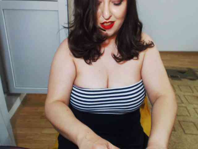 sexycaty1