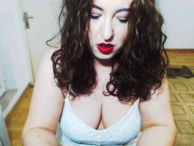 Modèle: SexyCaty1