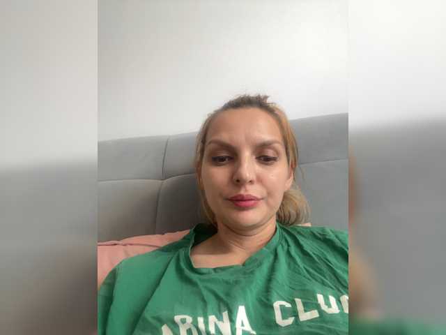 AmelieX69 live webcam show