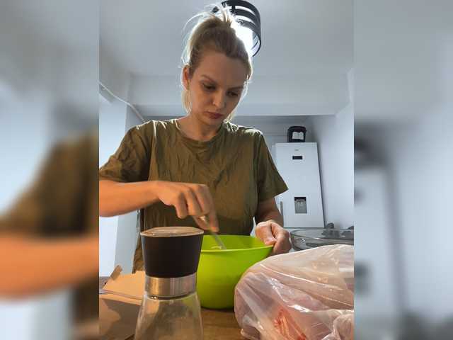 ameliex69 live cam on UnifiedCams