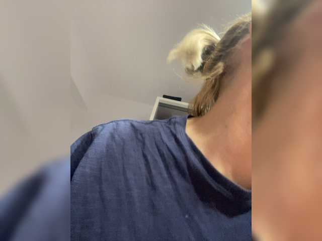 ameliex69 live webcam show