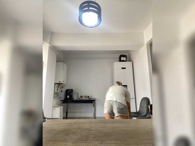 ameliex69 live cam on BongaCams