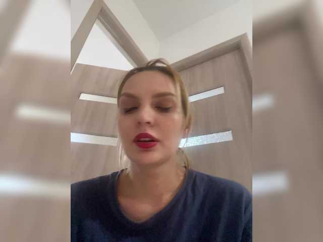 ameliex69 live cam on BongaCams
