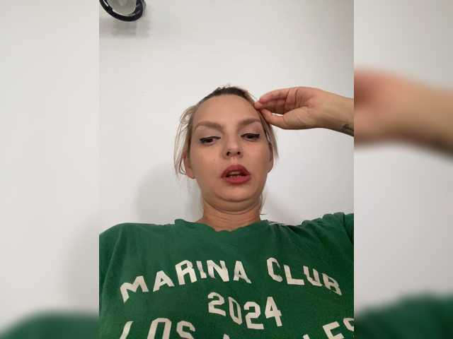 ameliex69 live cam on BongaCams