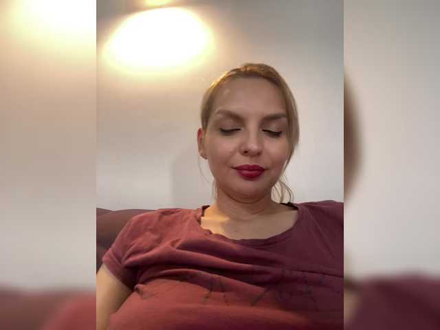 ameliex69 live cam on BongaCams