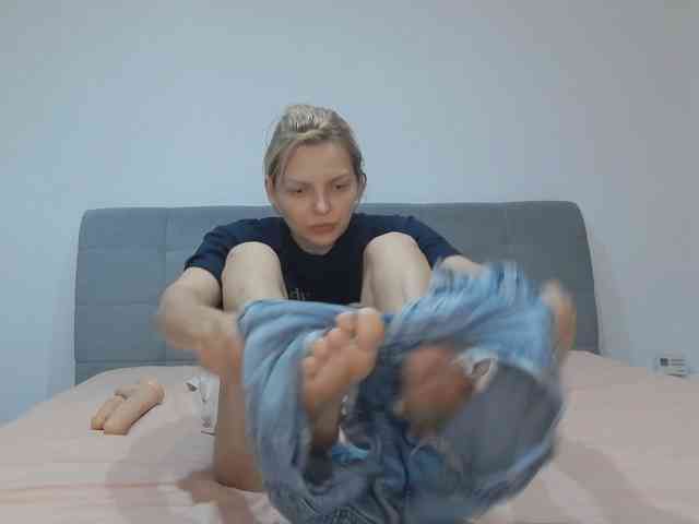 AmelieX69 webcam