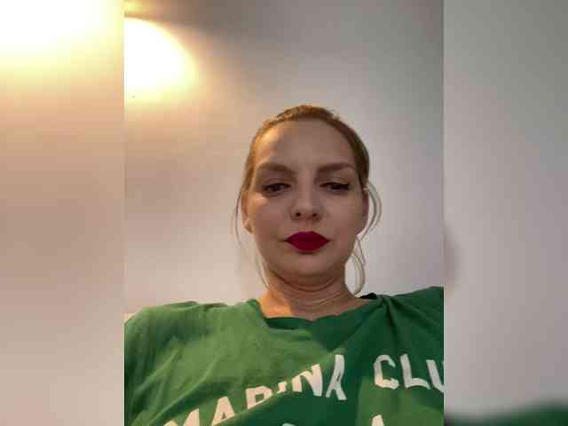 AmelieX69 webcam