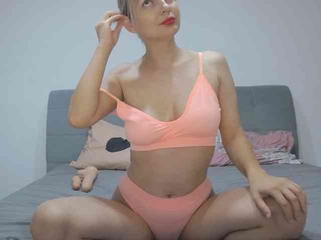 AmelieX69 webcam