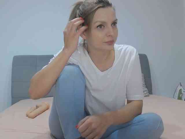 AmelieX69 webcam