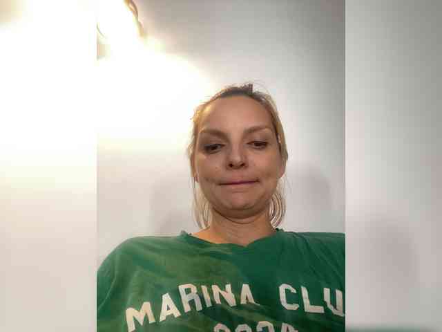 AmelieX69 webcam